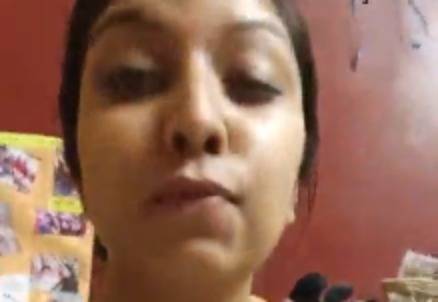 Big boobed desi girlfriend Priya exposing her nipple