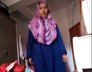 Muslim college girl Sumaiya Rahman full nude striptease 14 Muslim college girl Sumaiya Rahman full nude striptease