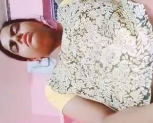 Desi masturbation video using dildo and fingers
