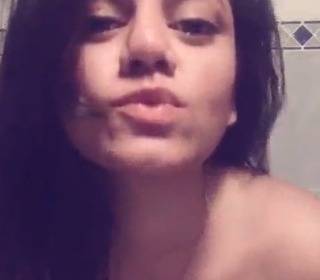Bubble boobed Indian hottie playing with breast