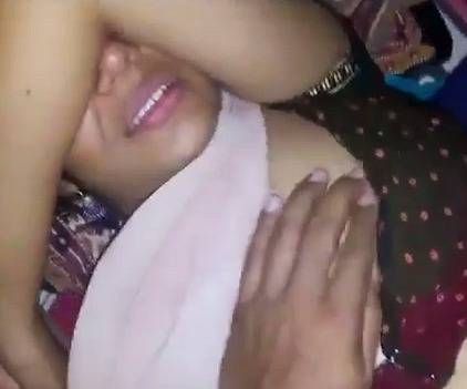 Amateur Indian bhabhi exposed