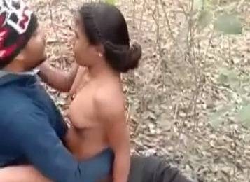 Indian caught fucking outdoor randi video