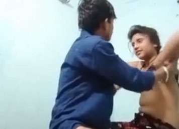 Desi Village GF undressed chudai