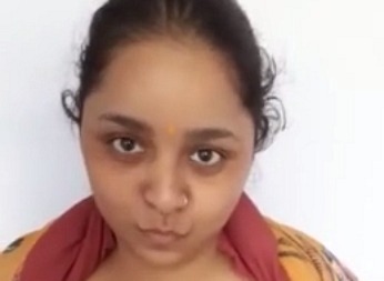 Desi jiggling boobs selfie video