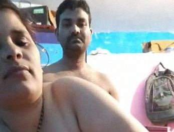 Allahabad couple doggy XXX video