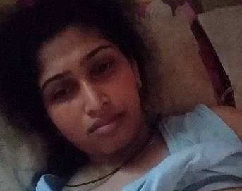 Hot Tamil Girl Record Nude Selfie For lover