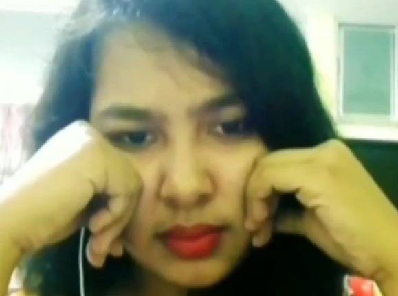 Naked Indian selfie show MMS