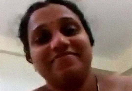 Indian shy aunty riding lund home sex video 23 Indian shy aunty riding lund home sex video