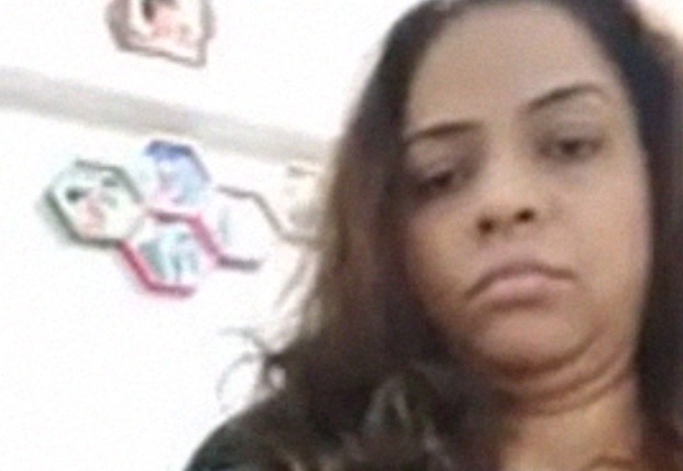 Mass boobed Indian lady showing off her assets