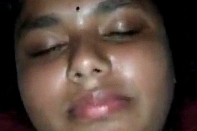 Periods sex video of sexy Indian lady leaked online 24 Periods sex video of sexy Indian lady leaked online