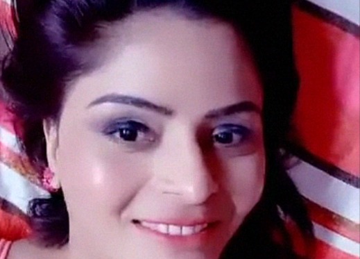Indian model actress Gehana Vasisth sexy live video