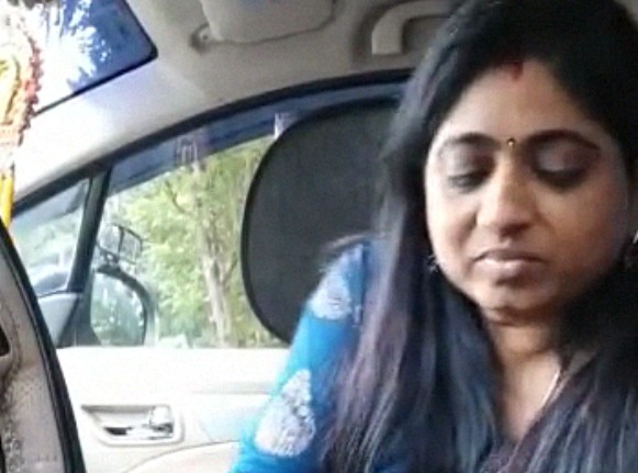 Malayali car sex desi porn with Mallu audio