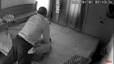 Indian xxx sex between an oldie and his son’s wives