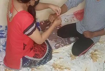 Punjabi xxx video of a busty stepmom and her son